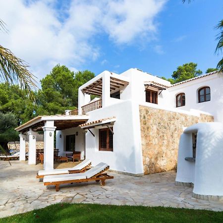 Cozy Holiday Home In Santa Eularia Des Riu With Private Pool Exterior photo